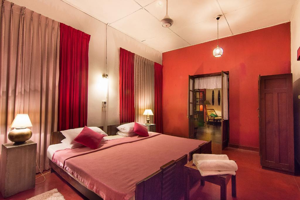 The Kandyan Manor By Bhathiya & Suzy Bagian luar foto